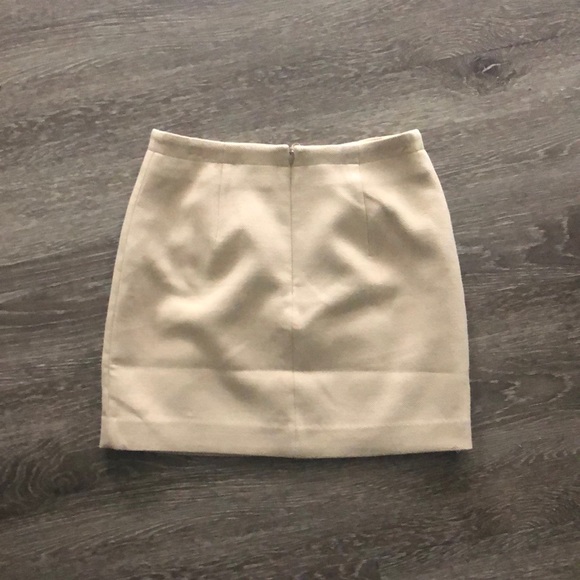 NWT H&M Beige Fall Winter Skirt, 4 - Picture 3 of 3
